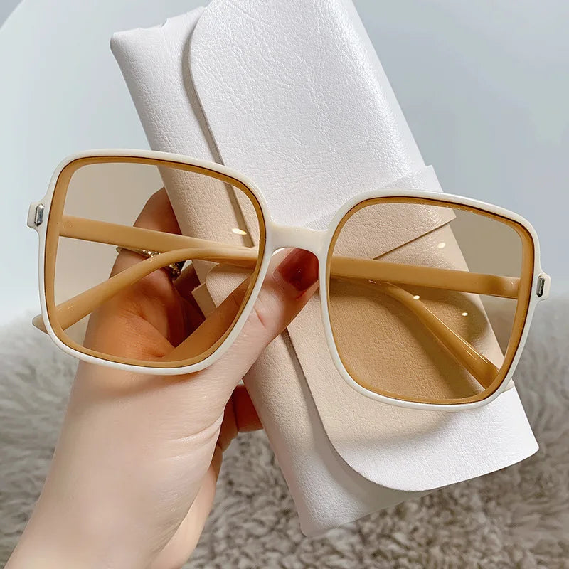 new model Oversized Sunglasses for Women Luxury Vintage Square Sun Glasses Classic UV400 Big Frame Lady Eyewear