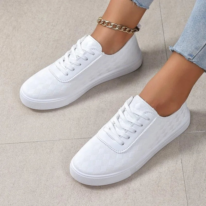 2026 New Women's Sneakers New Comfortable Outdoor Flats Shoes Fashion Lightweight Concise