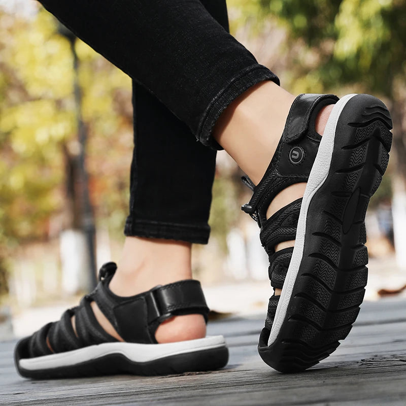 Summer Genuine Leather Women's Sandals Comfortable Sandals 2025 New Designer Sneakers Lightweight Outdoor Women Beach Sandals