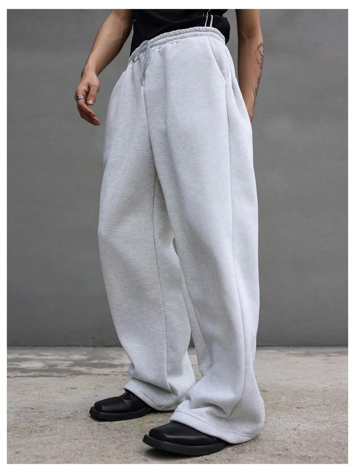 2026 NEW Spring Autumn Slim Men Pants sports casual Joggers trousers Mens Solid Color Straight Pants thin Woven Daily Sweatpants