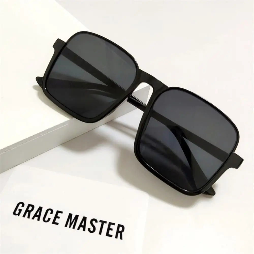 Women Brand Designer Luxury Sun Glasses Sexy Retro Cat Eye Sunglasses Female Black Vintage Fashion Ladies Eyewear Accessories