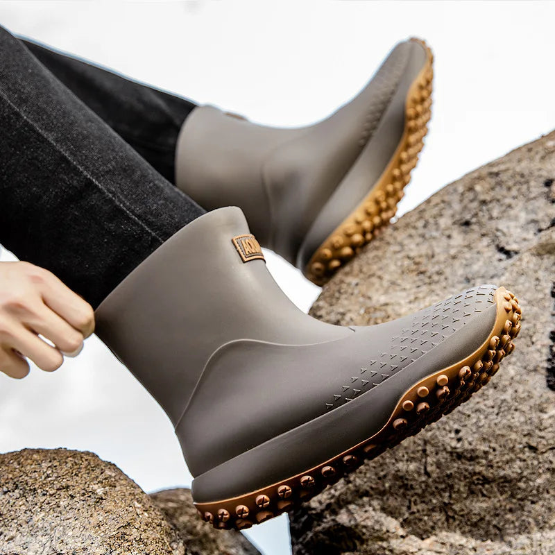 Men's rainboots mid-calf style  new fashion outdoor anti-slip water shoes lightweight waterproof rubber shoes overshoes