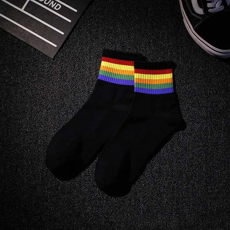Mens Socks Fashion Hip Hop Cotton Rainbow Stripes Classic Warm Casual Tide Harajuku Funny Pop Korean Socks skarpetki meskie Sox