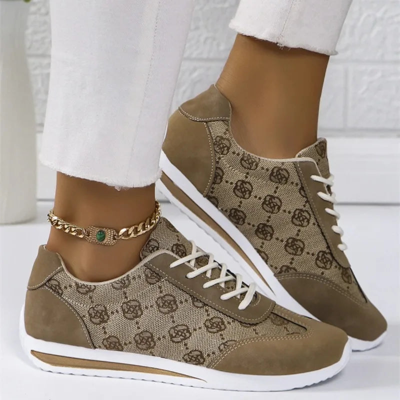 Retro Flower Embroider Brand Design Sneakers Women 2025 Autumn Trend Platform Sneakers Woman Lightweight Flat Heels Casual Shoes