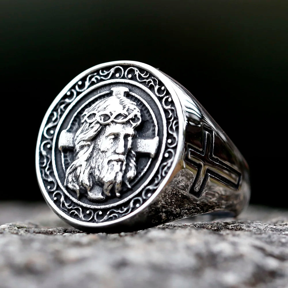 2022 new Retro Personality Domineering Men's Punk Ring European and American Fashion Creative Jesus Cross Ring Jewelry