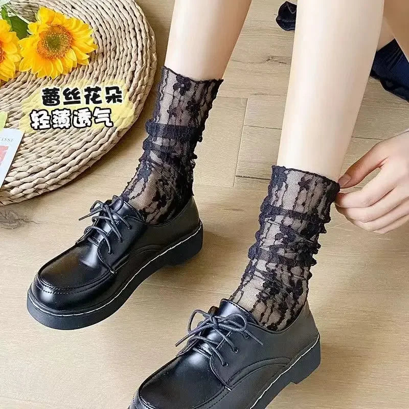 Women's Harajuku Socks Ladies Breathable Transparent Floral Lace Sock Sweet Mesh Fishnet Sock Soft Breathable Socks Hosiery Sox