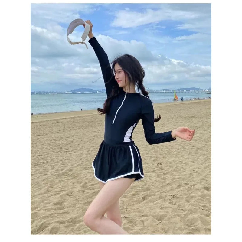Athletic Black Short Sleeve Two Piece Swimsuit with Zipper Front Contrast Stripe Sporty Swimwear for Beach Pool Vacation
