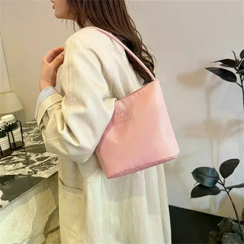 Women's High Capacity Handbag Underarm Handbag Shoulder Bag Waterproof Embroidered Letters Underarm Bag Tote Bags