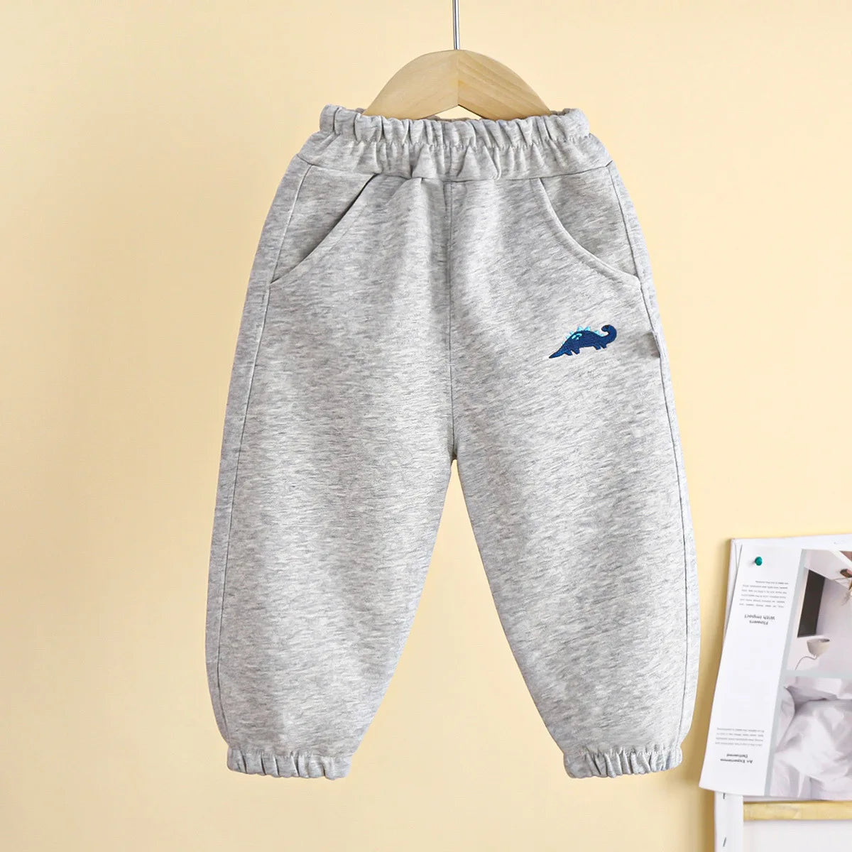 Children's Pants Boys' New Korean Version Spring and Autumn Cartoon Embroidered Casual Sports Pants for 1-7 Years Old