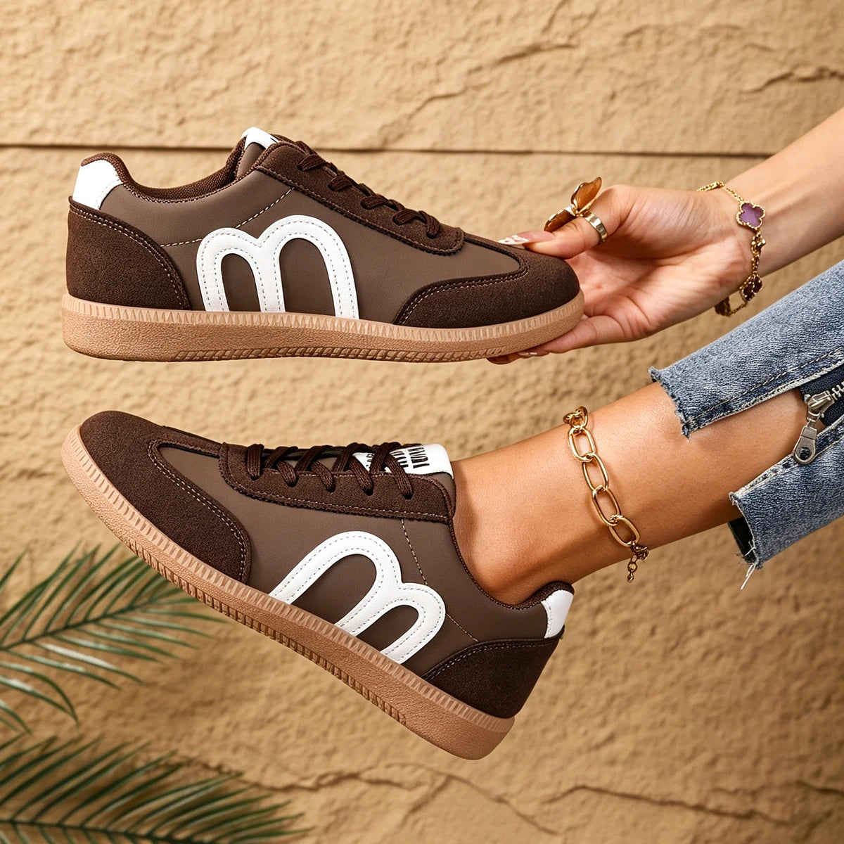 Women Tennis Sneakers Flats Ladies Fashion Brown Colors Lace-up Vulcanized Shoes Spring Autumn Woman Outdoor Trainers Footwear