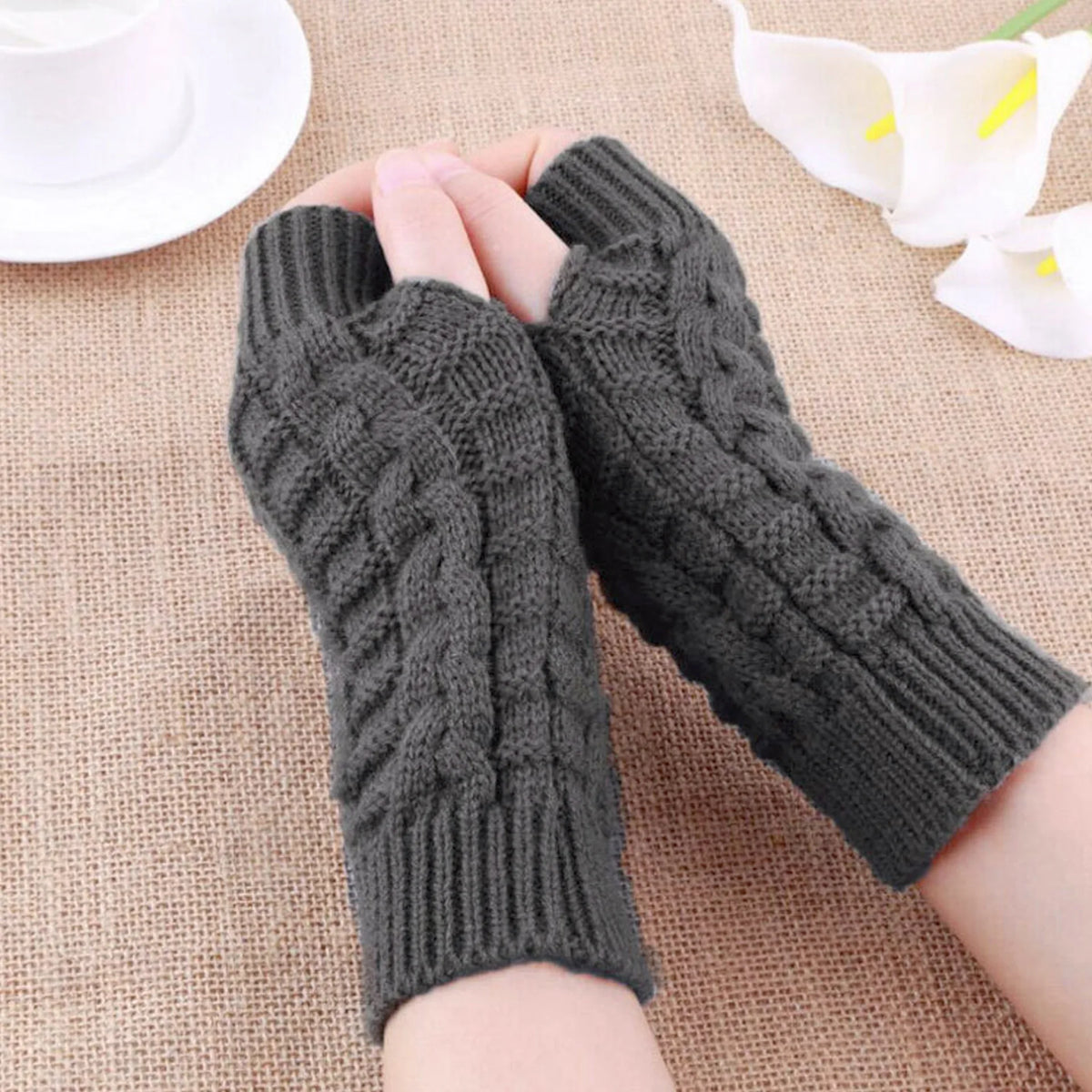 Winter Fingerless Gloves for Women, Computer Short Warm and Extended Korean Style Half-Finger Knitted Flat Gloves