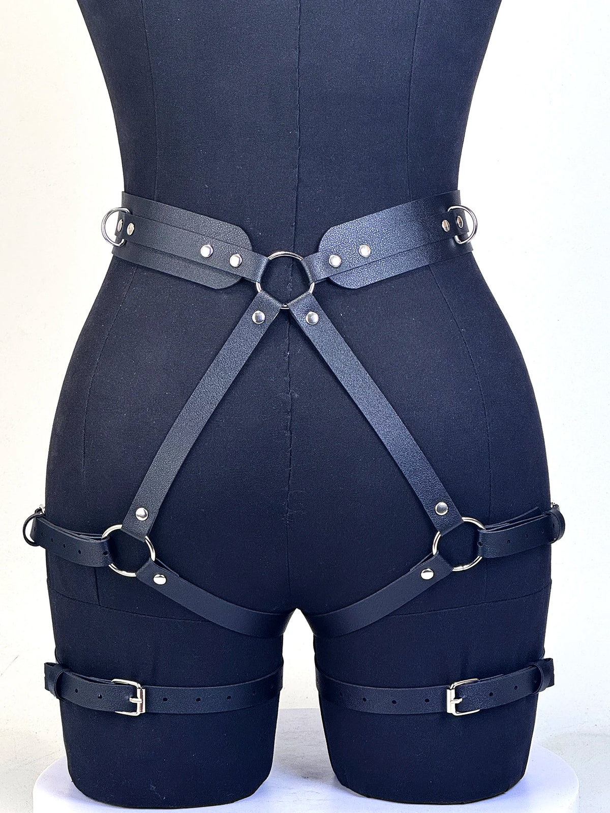 Women Fashion Belt Female Street Style PU Leg Harness Belt Thigh Garter Gothic Casual Body Decoration Belts Clothing Accessories
