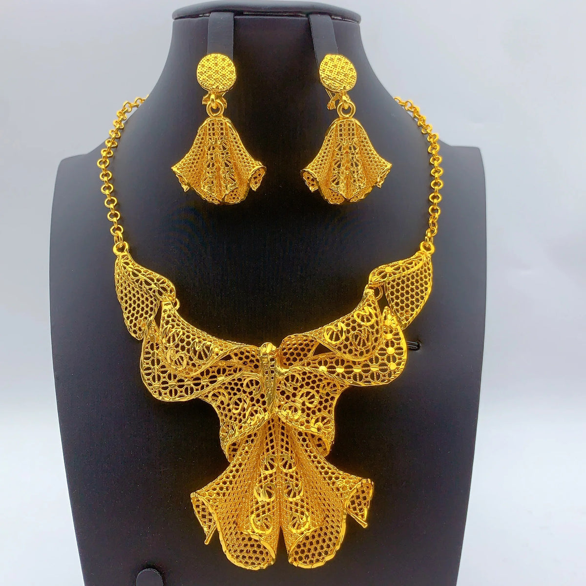Dubai Jewelry Sets for Women Tassel Pendant Necklaces Earrings 4 Pieces Set 24K Gold Color Eritrean Wedding Party Gifts