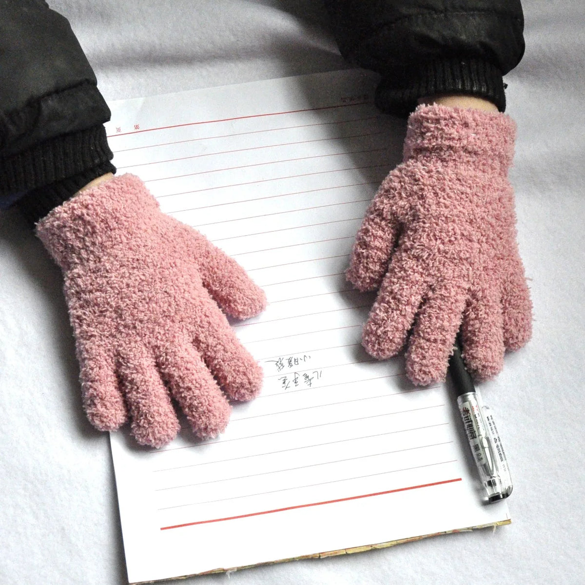 Children Gloves For 3-6 Years Old Winter Kids Coral Fleece Thicken Baby Plush Furry Full Finger Mittens Soft Gloves Keep Warm