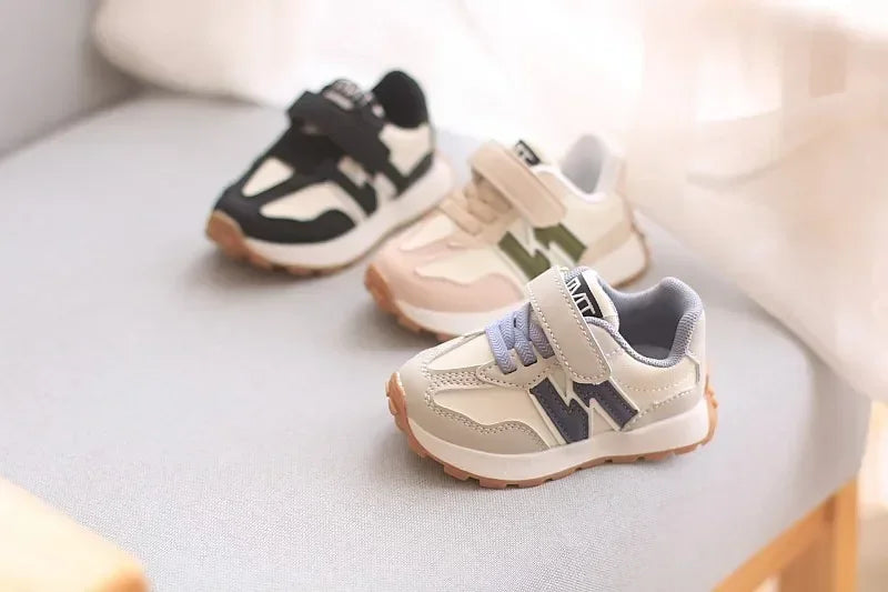 Children's Sneakers for Boy Lightweight Versatile Tennis Shoes for Girls Fashion Causal Kids School Running Basketball Shoes Hot