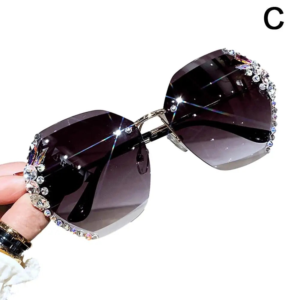 Sunglasses for Women Men Protection Shades Fashionable Oval Cat Eye Square Frame Polarized Sun Glasses for Driving Outdoor