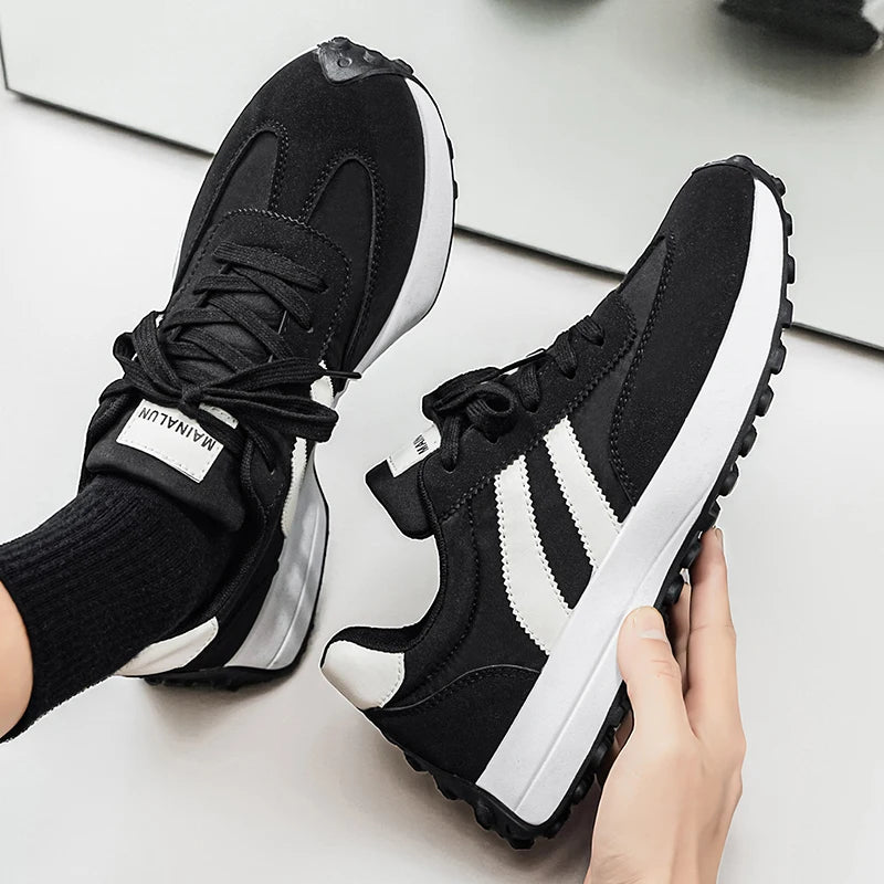 Summer Women Sneakers Spring New Luxury Flat Comfortable Slip on Soft Trend Sneakers Women Lightweight Outdoor Shoes for Women