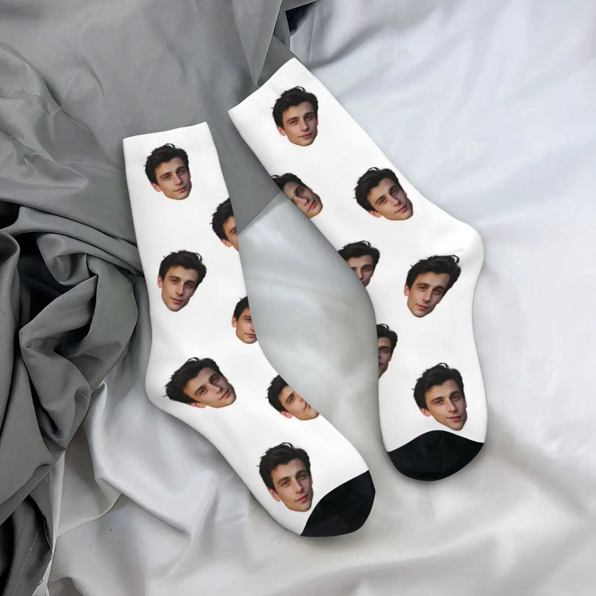 Customized face-shaped socks  Unisex customized socks  Personalized picture socks  Photo socks  Customized socks as gifts
