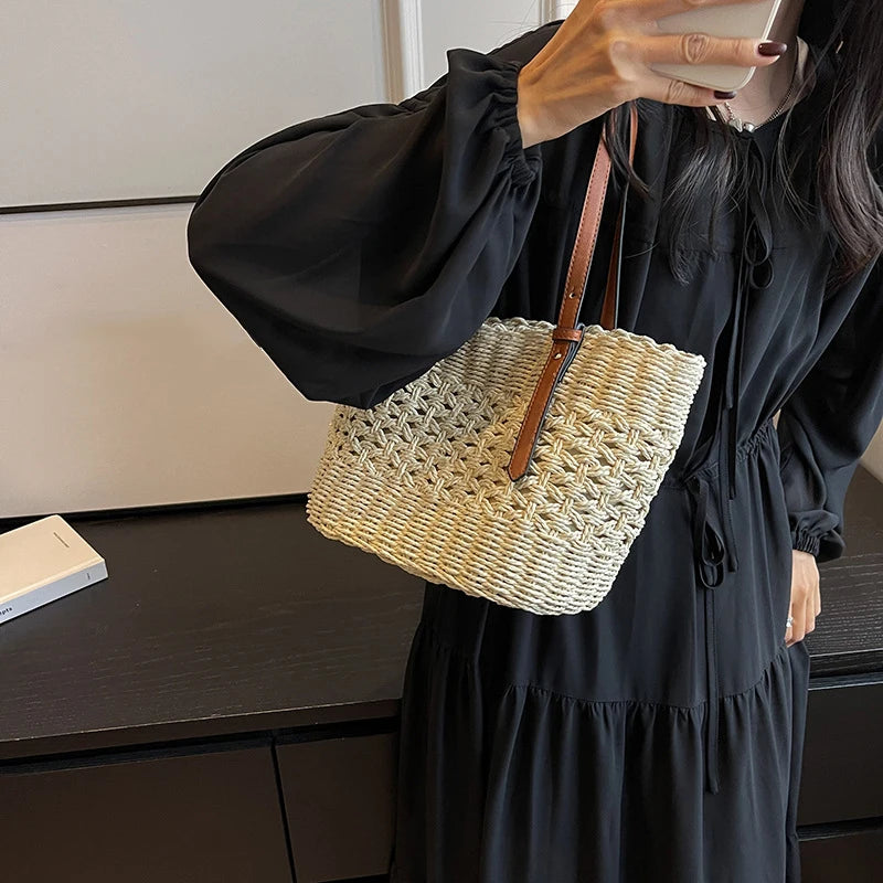 Designer Casual Rattan Wicker Tote Bag Large Capacity Woven Women's Summer Beach Straw Handbag Lady Travel Big Basket