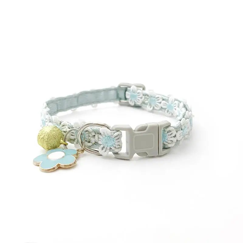 Pet Necklace Colorful Lace Flower Cat Collar Puppy Accessories Collar Bell Neck Cat Collar Adjustable Soft Durable Safe