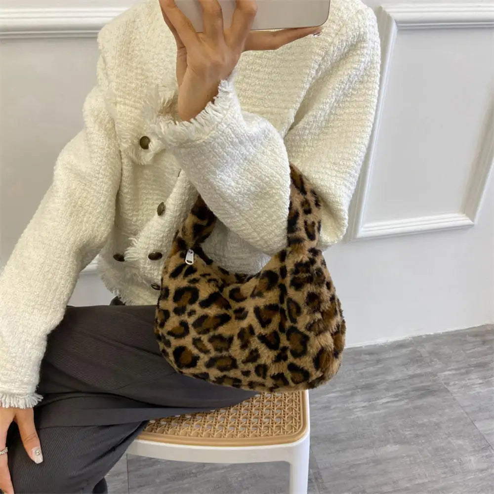 ISKYBOB Women's Soft Plush Shoulder Bag Winter Fashion Casual Solid Color Leopard Pattern Underarm Bag Female Handbags Tote Bag