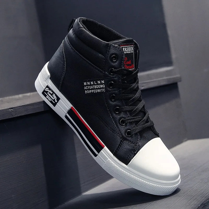 2025 New Breathable Soft Sole Men's Casual Sports Shoes Korean Fashion Student Jogging Shoes Youth Board Shoes