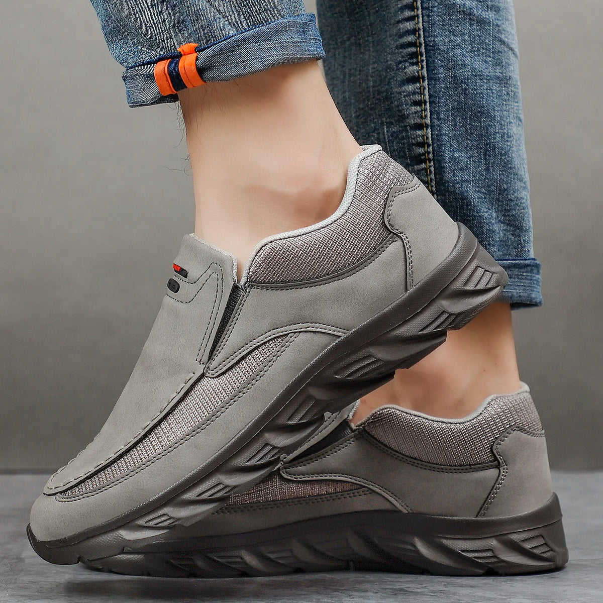 Men Leather Casual Shoes Breathable Loafers Men Sneakers New Male Comfortable Leather Flat Footwear Sneakers Men Shoes