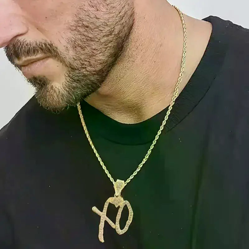 1Pcs Men's Fashion Street Trend Jewelry Accessories Gift Exquisite   Inlaid White Zircon Pendant Necklace