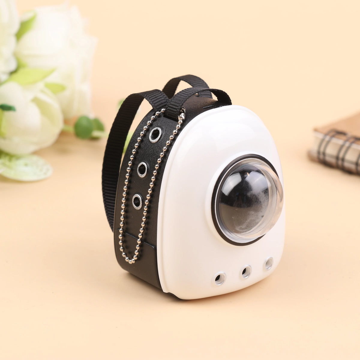 Dollhouse Adornment of Mini Backpack Cat Pet: Micro Landscaping Model, Pretend Play Toys.