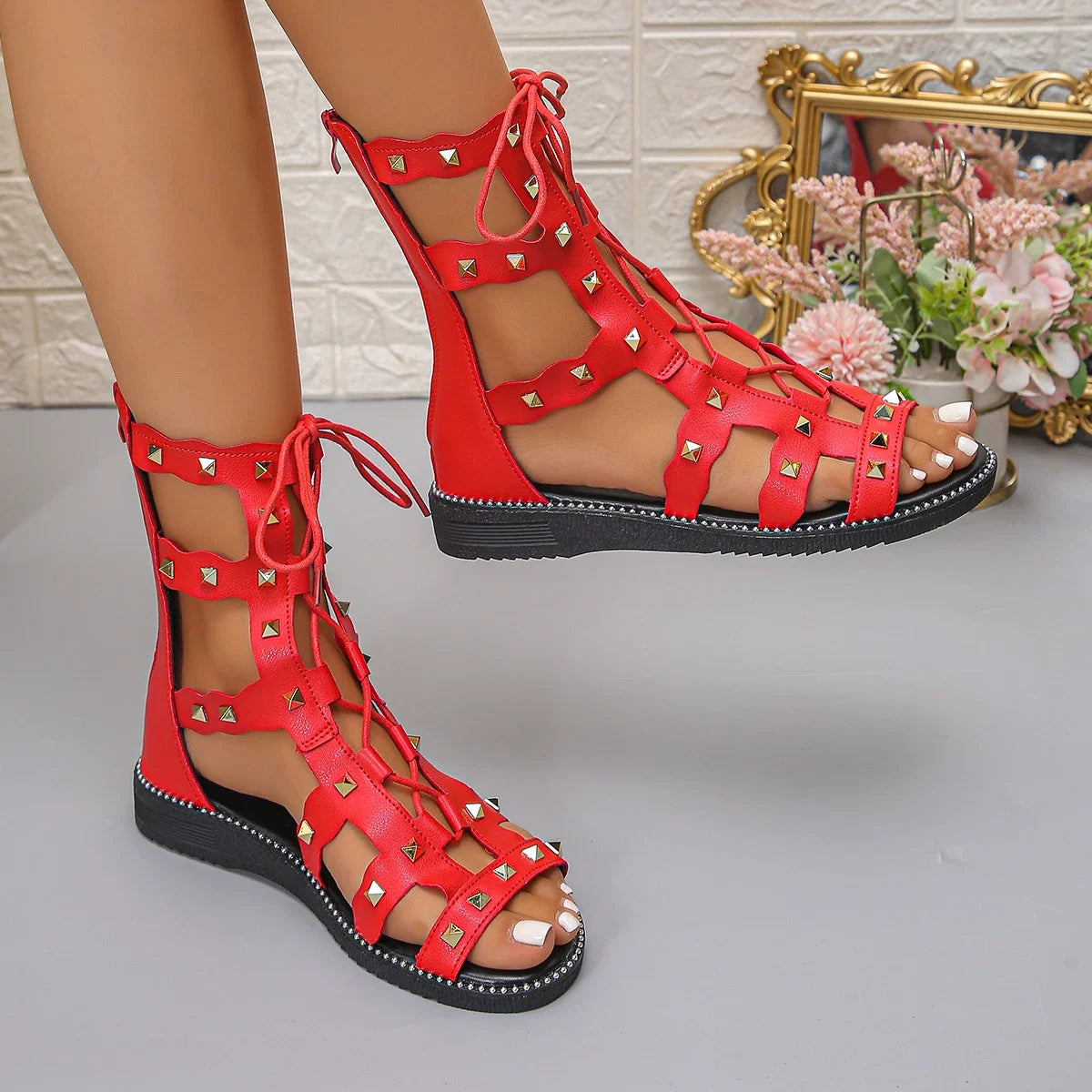 Women Sandals 2025 New Fashion Summer Women Sandals Hollow Round Head Cross Strap Casual Flat Shoes for Women Zapatos De Mujer