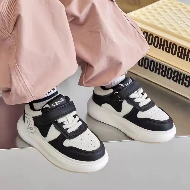 Kids Sports Shoes Spring Autumn Simple Black White Boys Girls Casual Sneakers Thick Sole School Causal Children Basketball Shoes