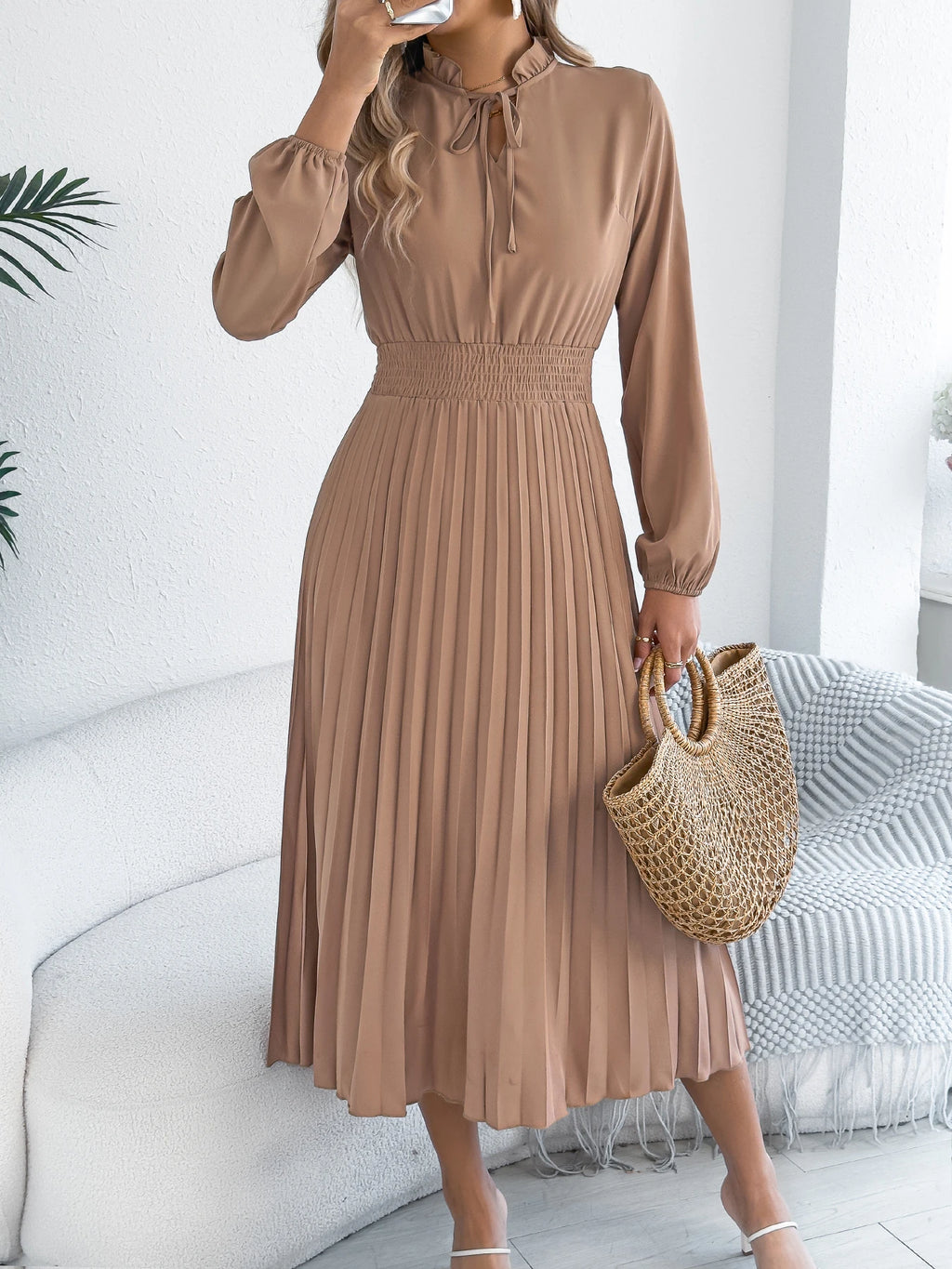 Elegant Dresses for Women 2026 Autumn Winter Casual Solid Color V Neck Lace Up Pleated Maxi Dress Red Khaki Green Woman Dresses