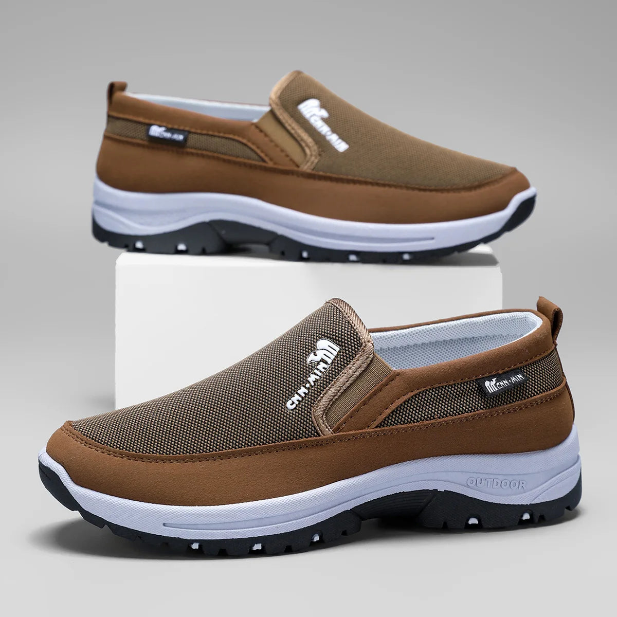Men's Casual Retro Classic Loafers Outdoor Sports Lightweight Tennis Shoes Jogging Comfortable Wear-resistant Non-slip Slip-on