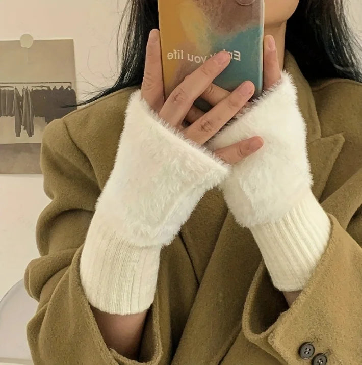 Hand Washable Fingerless Gloves for Women: Comfortable Soft Warm Design, Fashionable Winter Gloves for Cold Weather & Casual Use