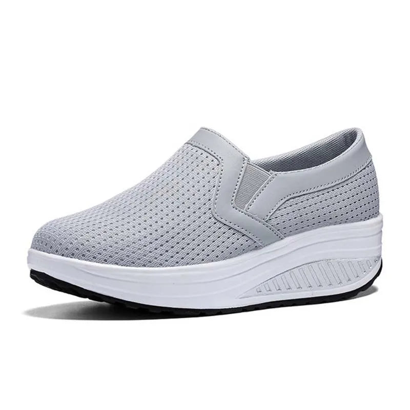 Women's Shoes Fashion 2021 Woman Vulcanized Shoes New Female Sneakers Flat Comfortable Women Sneakers Zapatillas Mujer Casual