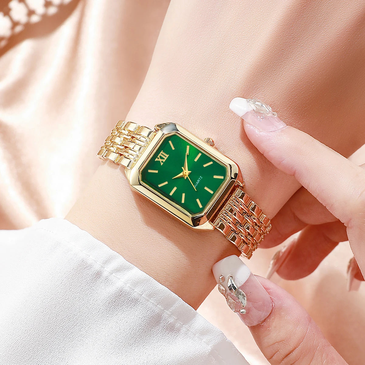 6pcs Elegant Rectangle Women Watches Heart Pendant Jewelry Set Ladies Quartz Wristwatch Reloj Mujer（Without Box）