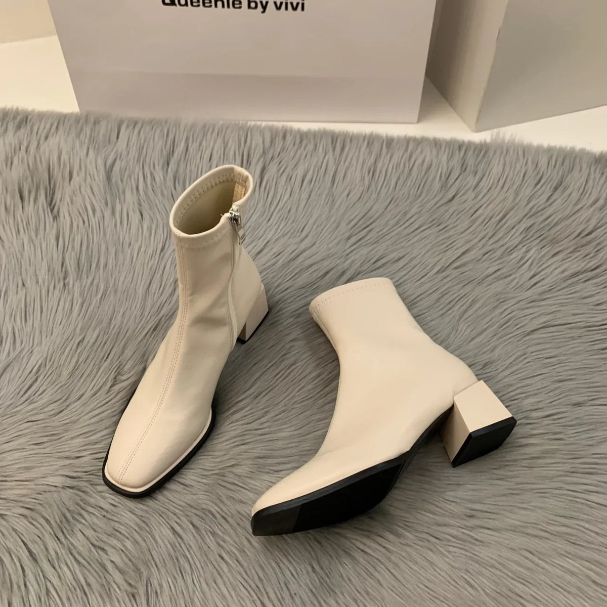 Short boots for women 2025 new spring and autumn single boots round toe raised waterproof platform bare boots for women