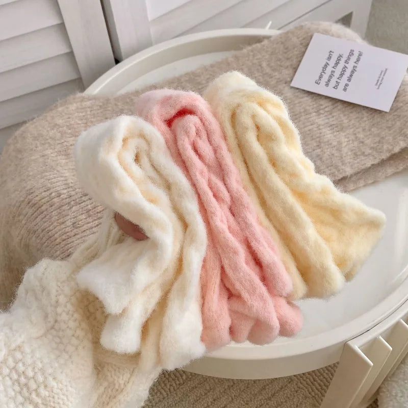 10 pairs Women's autumn winter new Fashionable cute Fried Dough Twists home sleeping socks plush warm casual comfortable stocks