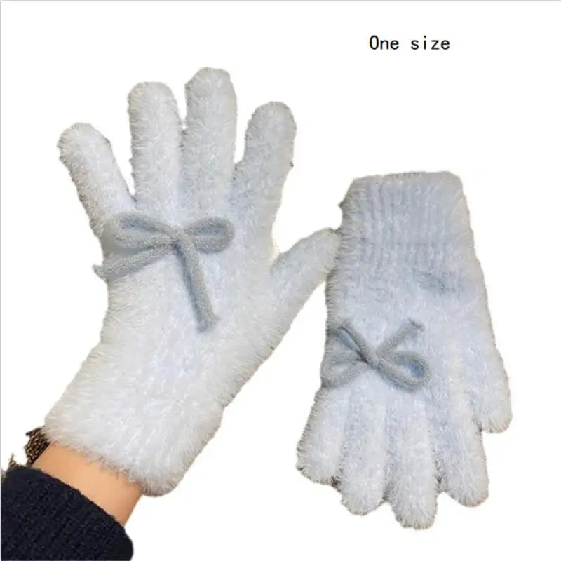 Women's Fashionable Winter Gloves - Cute, Plush, Bow-Embellished and Heat-Preserving, Great Christmas Gifts for Students