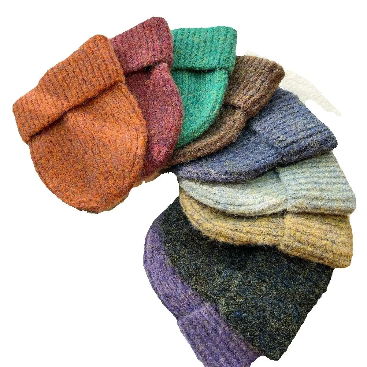 Knitted  Women's Autumn and Winter Retro Hats Warm Thickeneded Ear Protection Hat Fashionable Winter Mixed Color Hat for Men