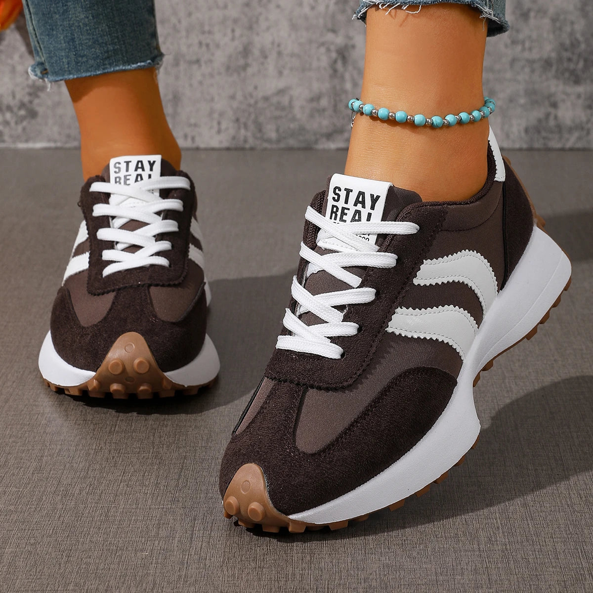 Women Sneakers 2026 New Spring Autumn Brand Vulcanize Shoes Casual Footwear Light Flat Breathable Shoes Women Zapatos De Mujer