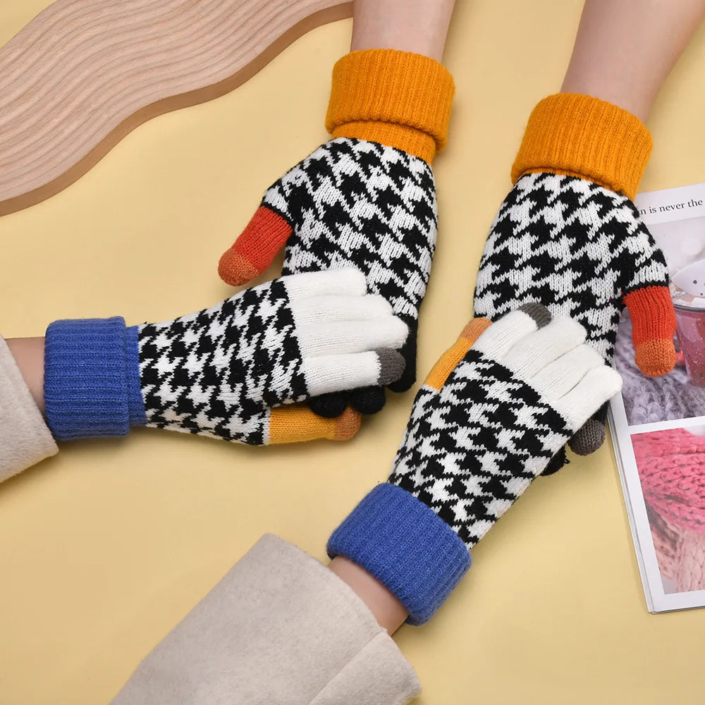 Women's Autumn Winter Gloves  Warm Hand Protection Touch Screen Splicing Thick Fashion Gloves Solid Color Simple Funny Wholesale