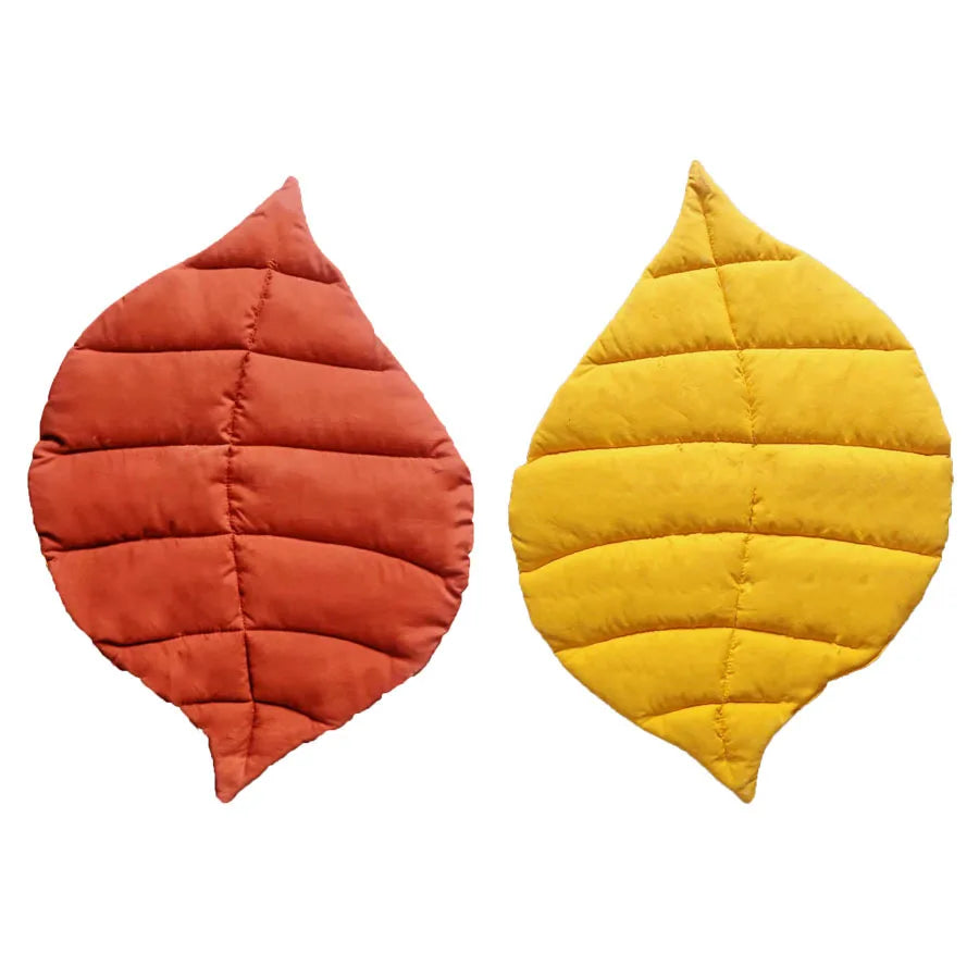 Cat Bed Mats Soft Cotton Leaf Shaped Kitten Cat Puppy Dog Bed Mat Sleep Blanket Home Pets Double Sided Pad Floor Rugs Washable