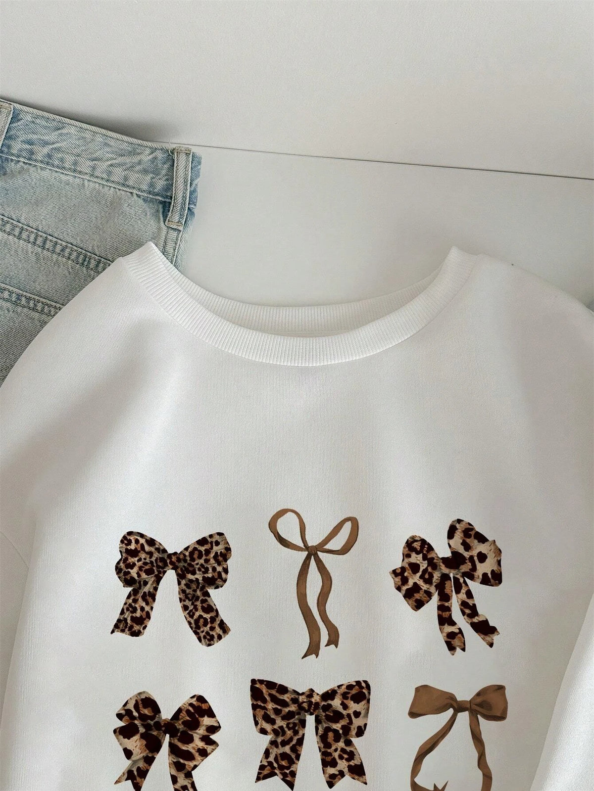 Retro Leopard Print Bow Printed Women Hoodies All-Match Comics Hoody Fleece Casual Clothes Street Hip Hop Pullover Woman